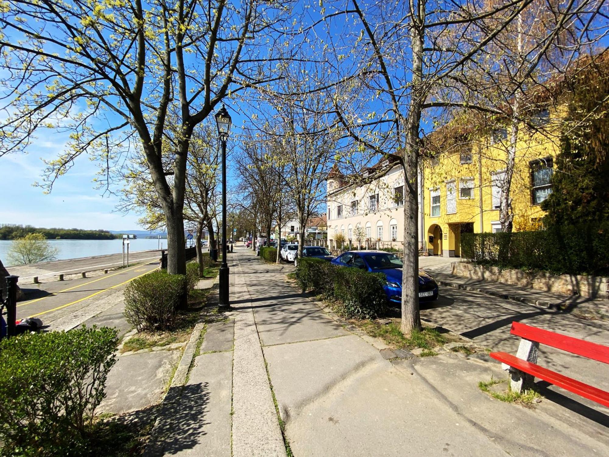 Bellevue Vendégházak Vác Exterior foto